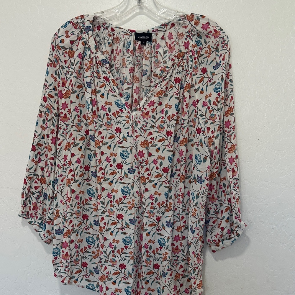 Jones &‎ CO Multicolor Floral Blouse Plus Size 1X 3/4 sleeve V-Neck white v neck